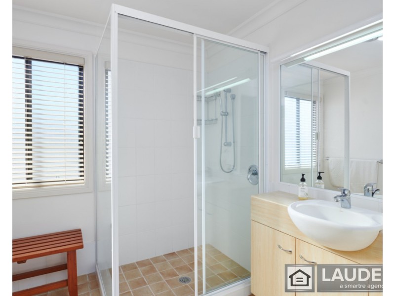35 Pryor Crescent, Old Bar NSW 2430