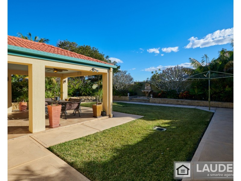 35 Pryor Crescent, Old Bar NSW 2430