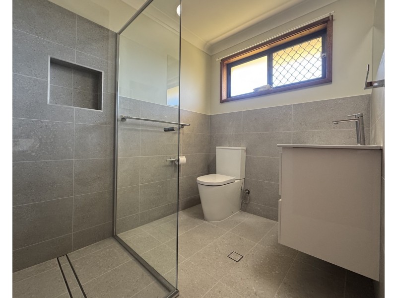 8 Jacaranda Avenue, Wingham NSW 2429