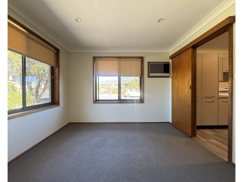 8 Jacaranda Avenue, Wingham NSW 2429