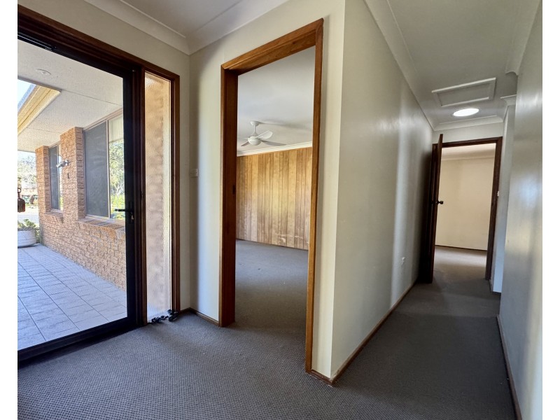 8 Jacaranda Avenue, Wingham NSW 2429
