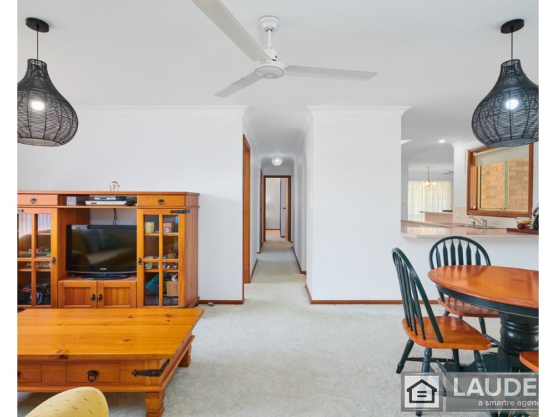 87 Waterman Street, Old Bar NSW 2430