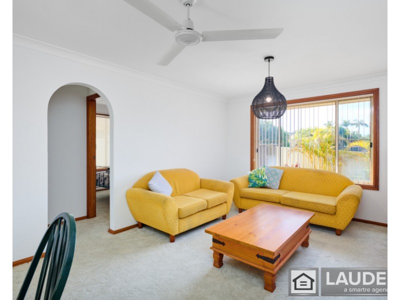 87 Waterman Street, Old Bar NSW 2430
