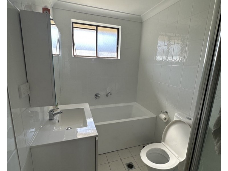 4/47 – 49 Hall Street, Old Bar NSW 2430