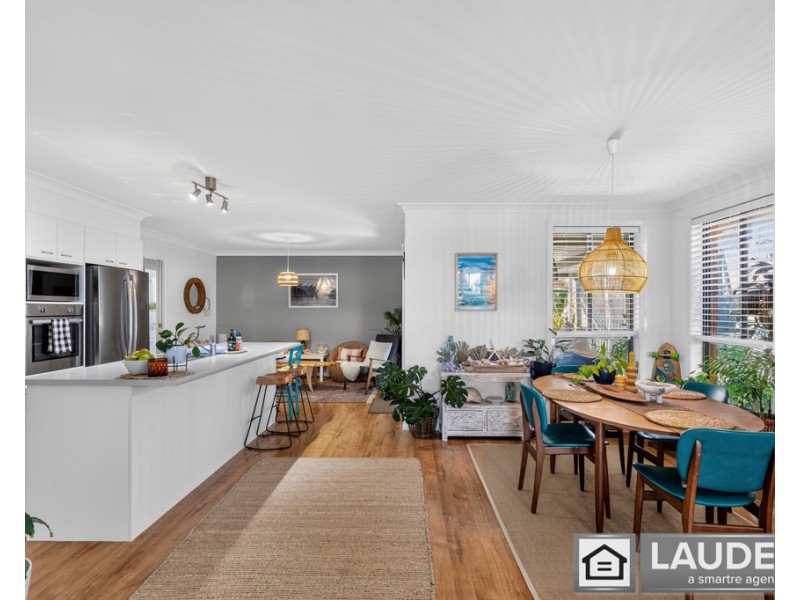 14 Mackerel Way, Old Bar NSW 2430