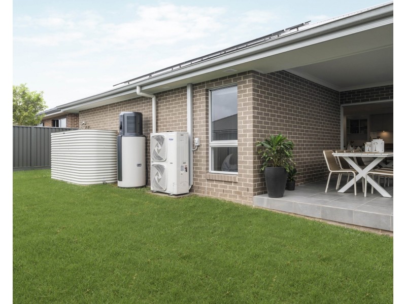 15 Ondaroo Crest, Old Bar NSW 2430