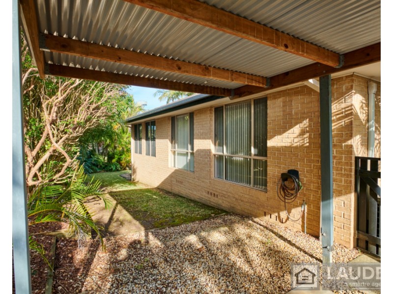 12 Carrabeen Drive, Old Bar NSW 2430