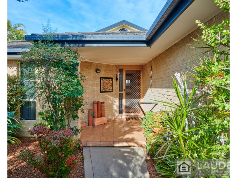 12 Carrabeen Drive, Old Bar NSW 2430