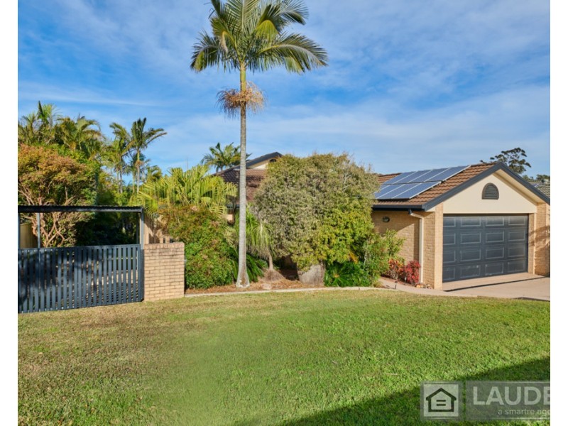 12 Carrabeen Drive, Old Bar NSW 2430