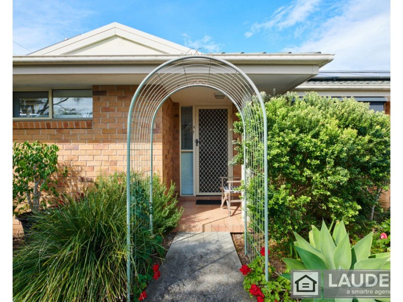 1/76 Old Bar Road, Old Bar NSW 2430