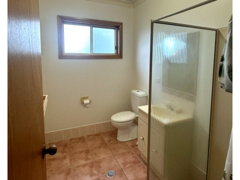 7 Pryor Crescent, Old Bar NSW 2430
