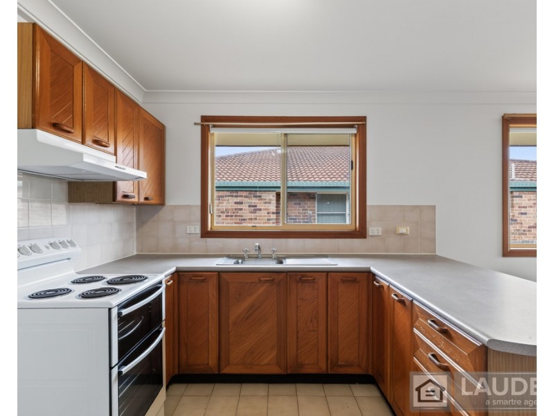2/5 Wyden Street, Old Bar NSW 2430