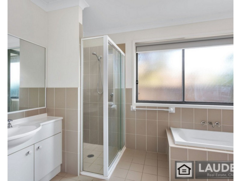 50 Bluehaven Drive, Old Bar NSW 2430