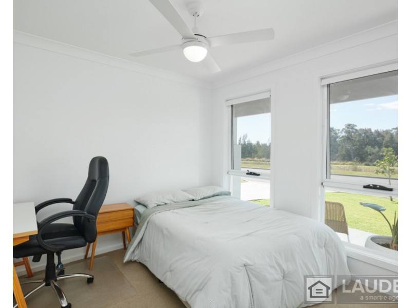 18 Marra Drive, Old Bar NSW 2430