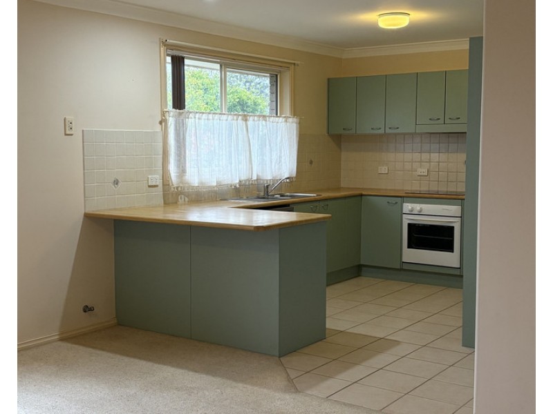 3/66 Old Bar Road, Old Bar NSW 2430