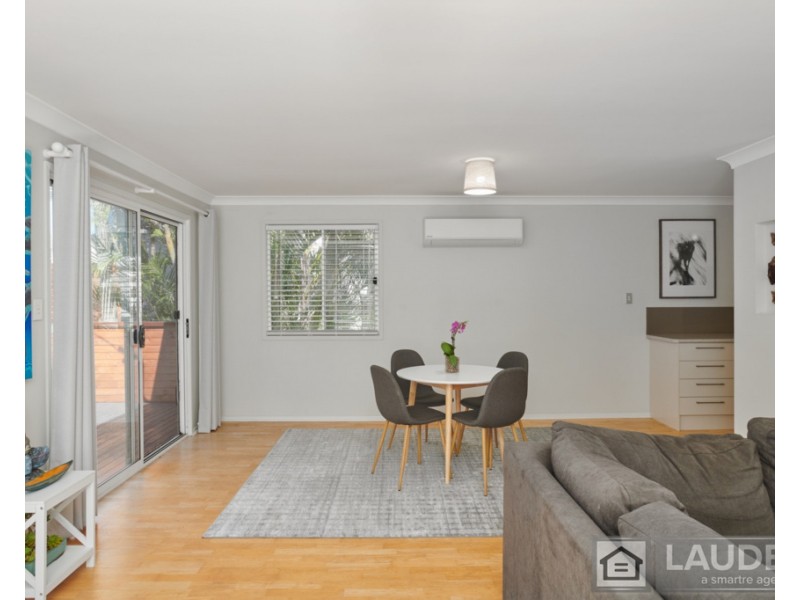 5 Pacific Parade, Old Bar NSW 2430