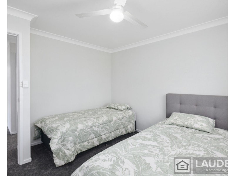 5 Pacific Parade, Old Bar NSW 2430