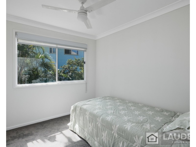 5 Pacific Parade, Old Bar NSW 2430