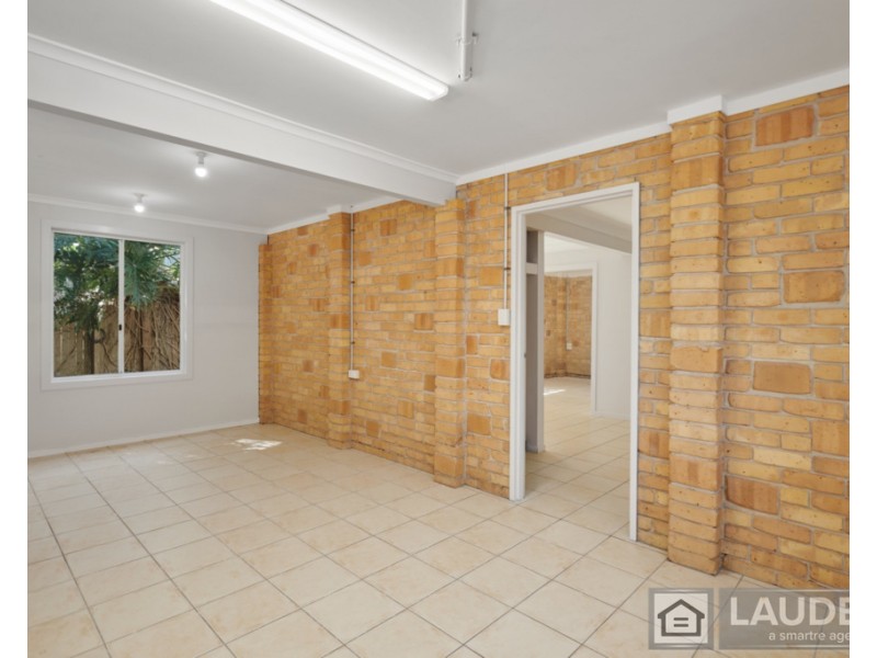 5 Pacific Parade, Old Bar NSW 2430