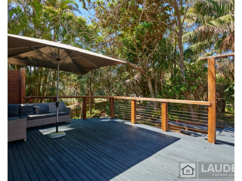 5 Pacific Parade, Old Bar NSW 2430
