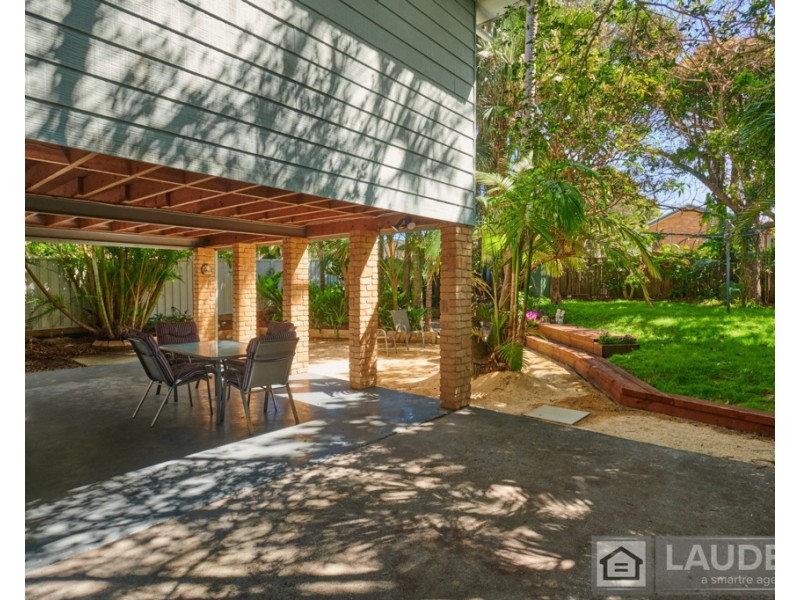 5 Pacific Parade, Old Bar NSW 2430