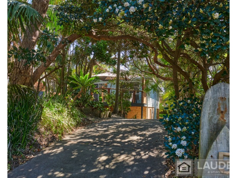 5 Pacific Parade, Old Bar NSW 2430