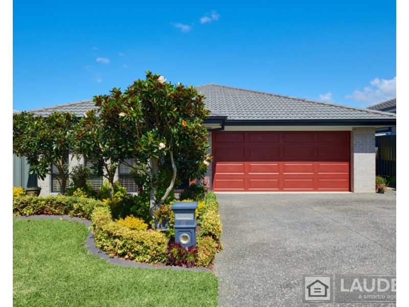 17 Trevally Avenue, Old Bar NSW 2430
