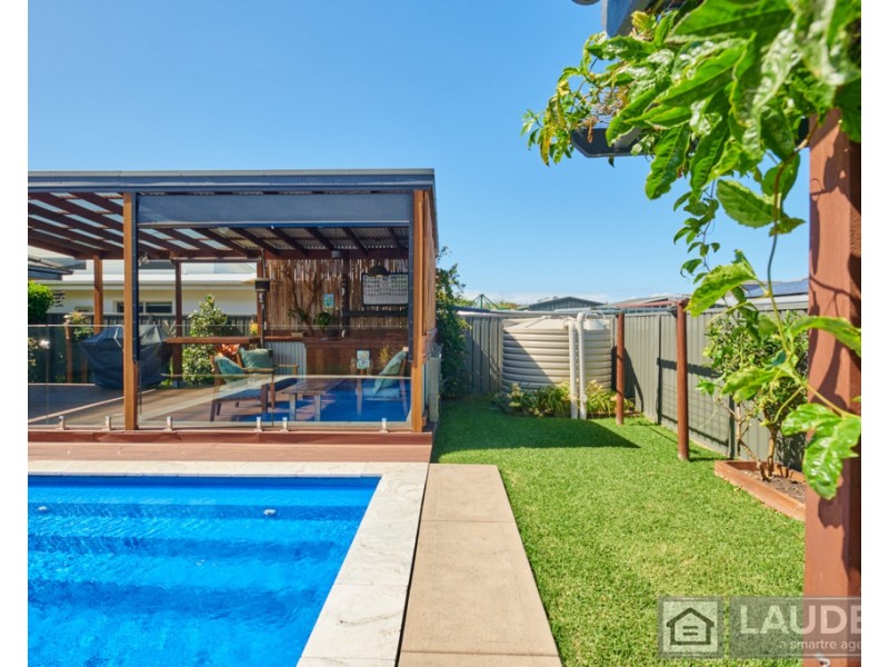 17 Trevally Avenue, Old Bar NSW 2430