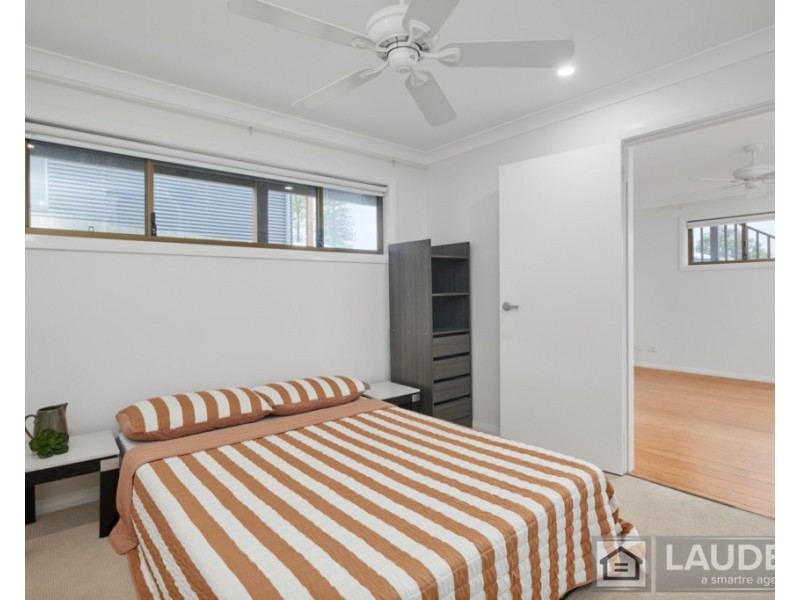 42 Hall Street, Old Bar NSW 2430