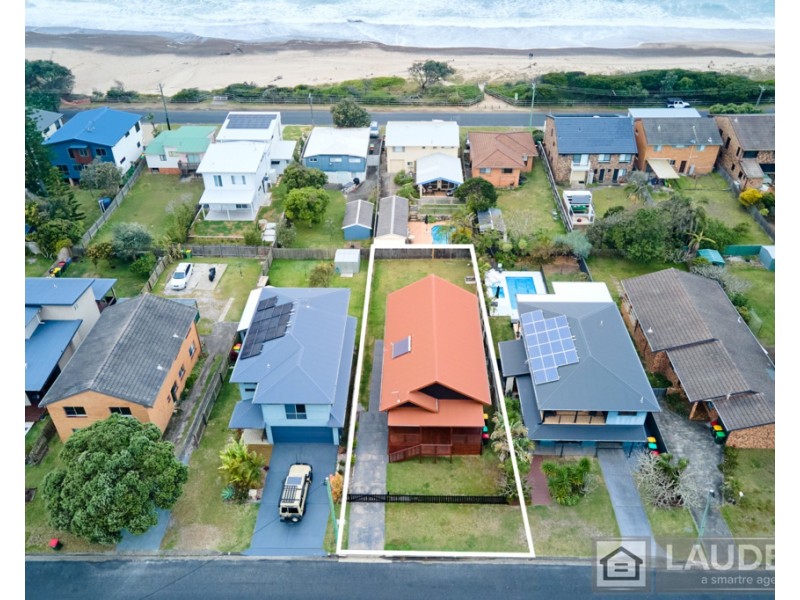 42 Hall Street, Old Bar NSW 2430