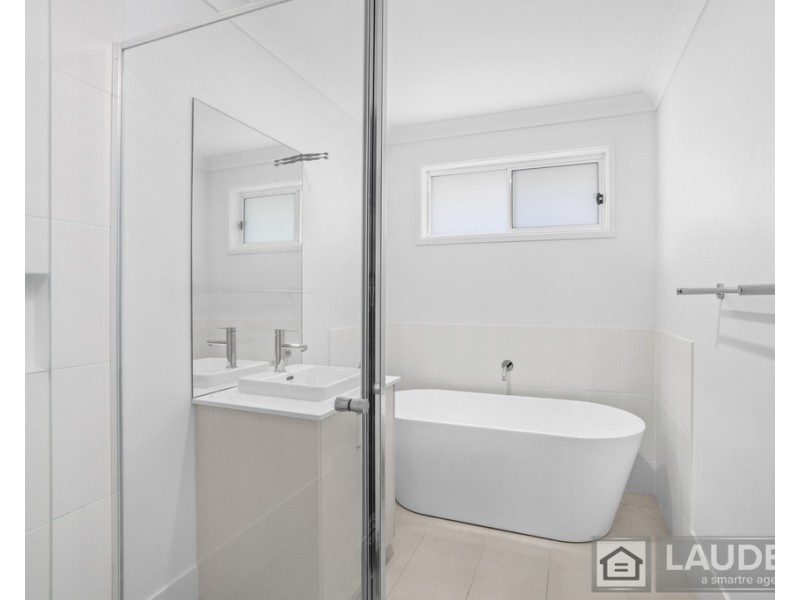 25 Driftwood Boulevard, Old Bar NSW 2430