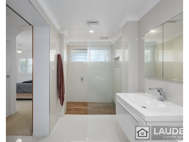 7 Marine Drive, Wallabi Point NSW 2430