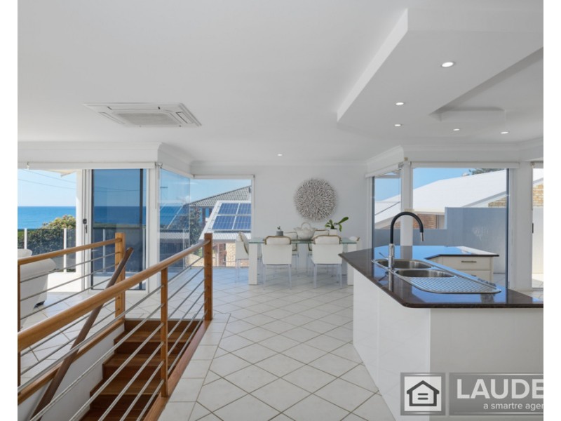 7 Marine Drive, Wallabi Point NSW 2430