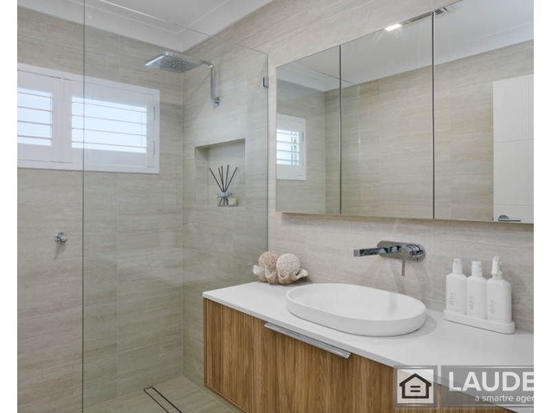 7 Marine Drive, Wallabi Point NSW 2430