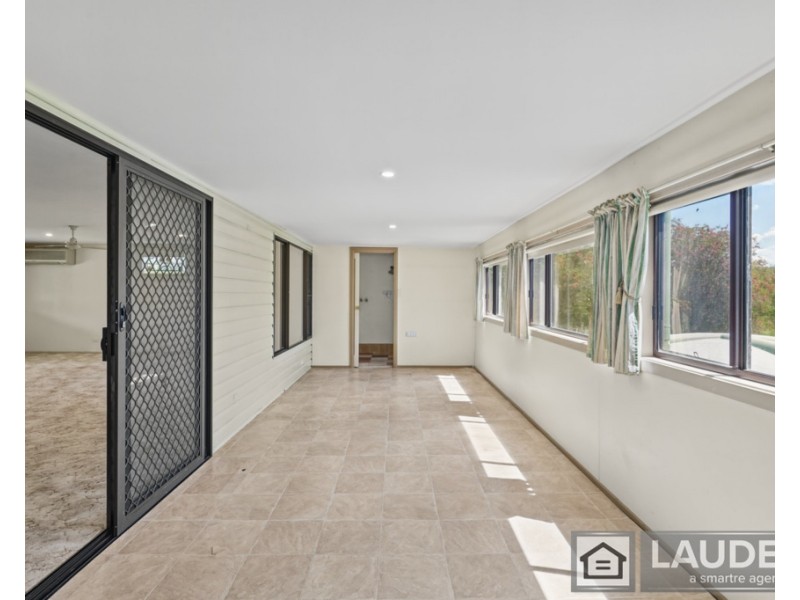 147 Ferry Road, Oxley Island NSW 2430