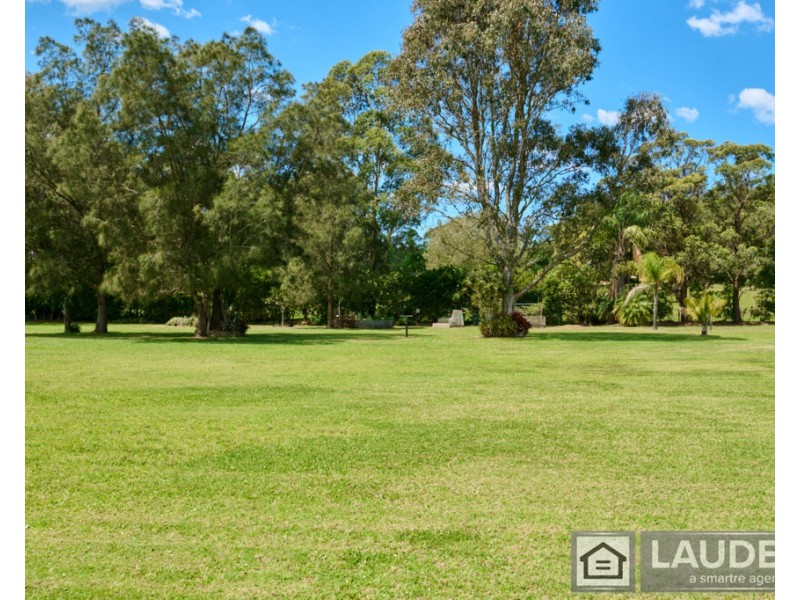 147 Ferry Road, Oxley Island NSW 2430