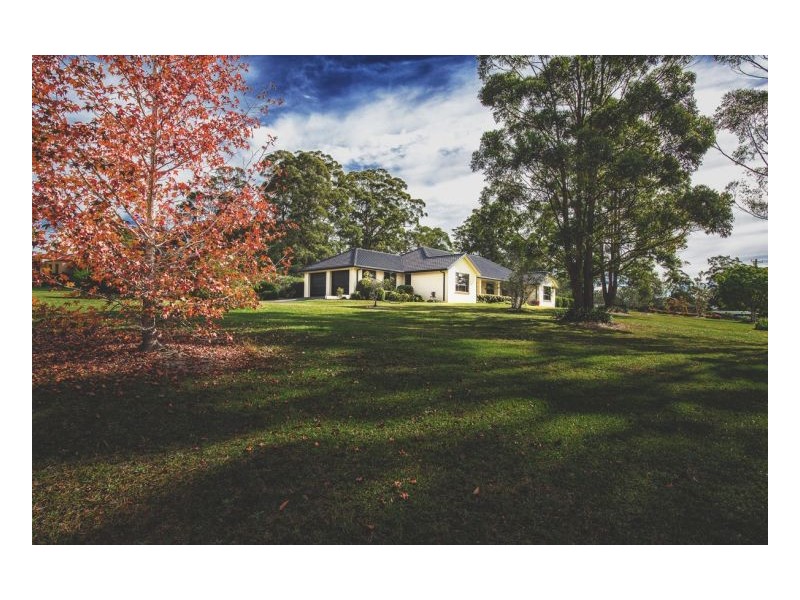 2 Windamere Place, Old Bar NSW 2430