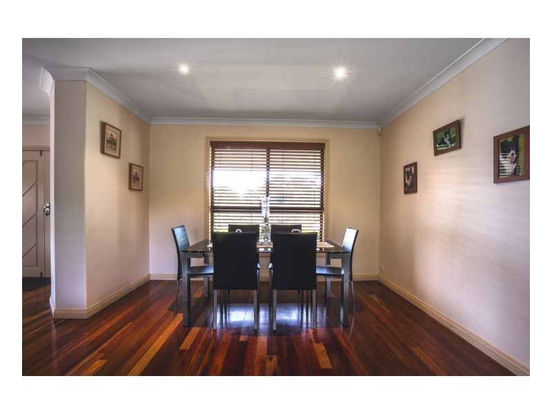 2 Windamere Place, Old Bar NSW 2430