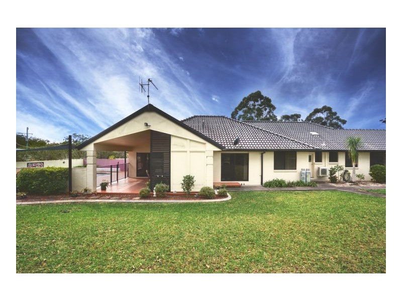 2 Windamere Place, Old Bar NSW 2430