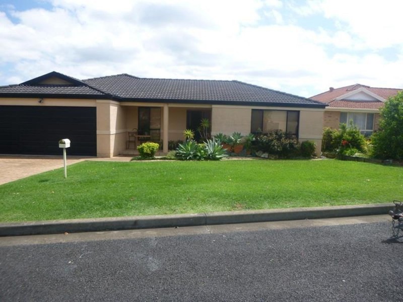 19 Corkwood Street, Old Bar NSW 2430