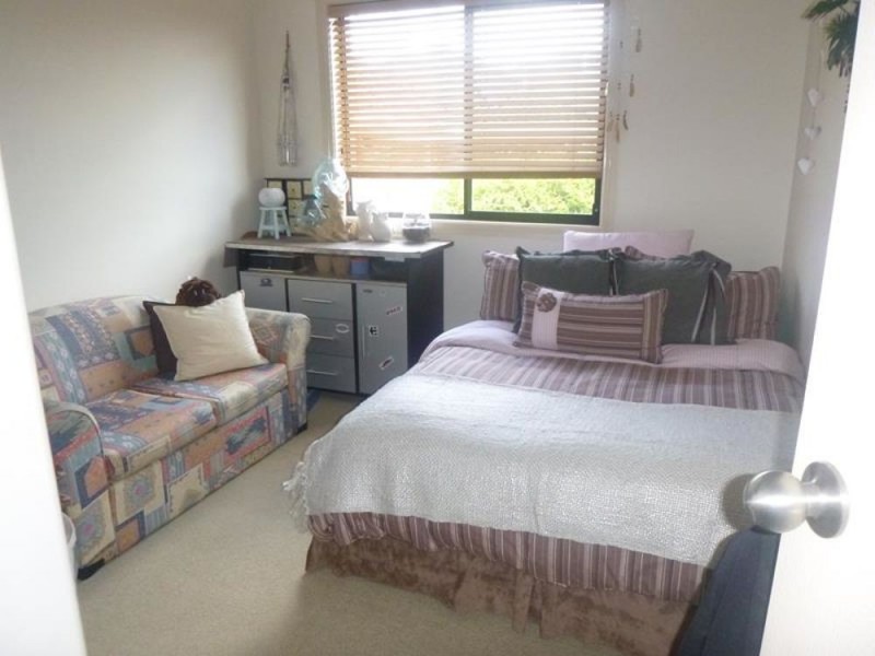 19 Corkwood Street, Old Bar NSW 2430