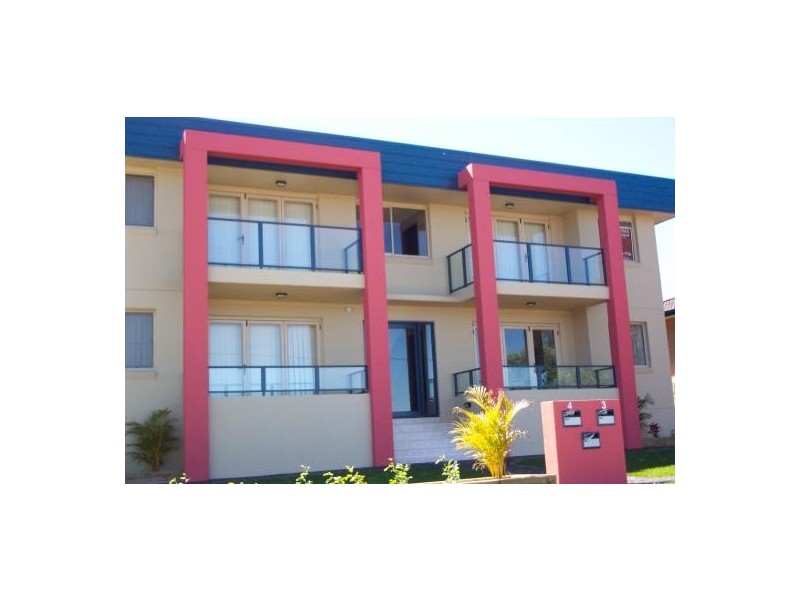 4/7 Smith Street, Old Bar NSW 2430