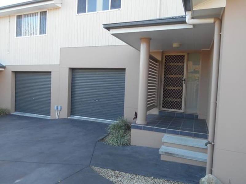 3/12 Connell Street, Old Bar NSW 2430