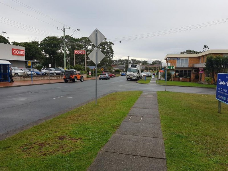 53 Old Bar Road, Old Bar NSW 2430