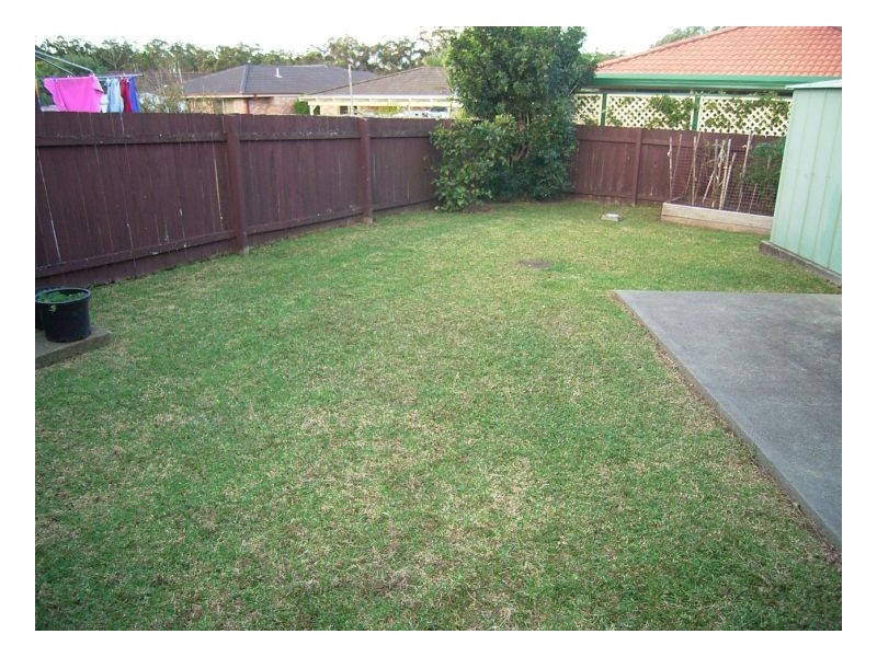 2/3 Leopardwood Street, Old Bar NSW 2430