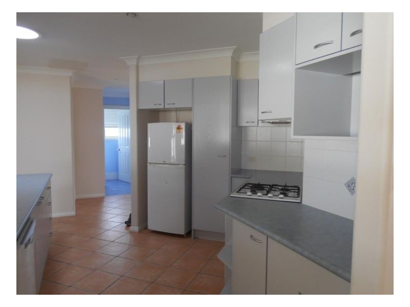 10 Kodi Close, Old Bar NSW 2430