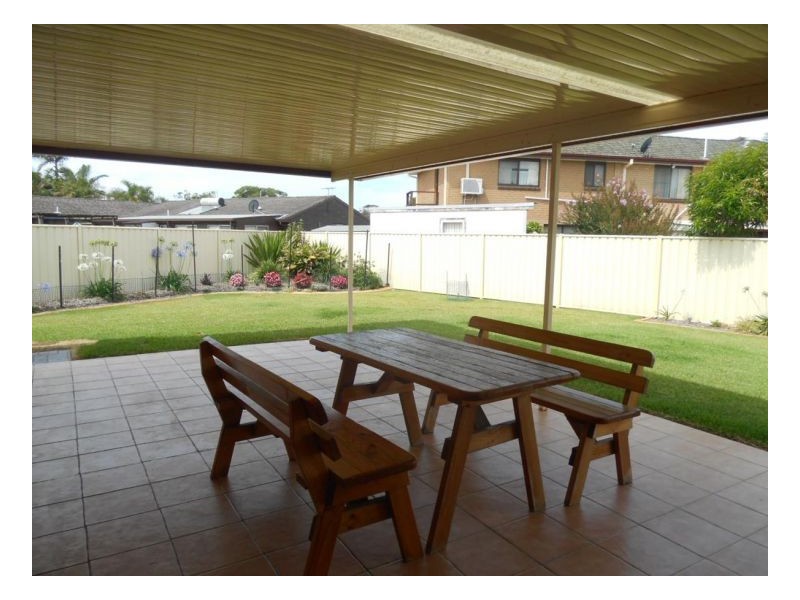 10 Kodi Close, Old Bar NSW 2430