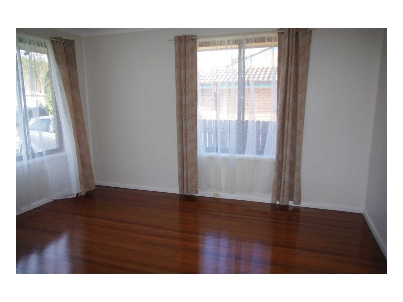 19 Richardson Street, Old Bar NSW 2430