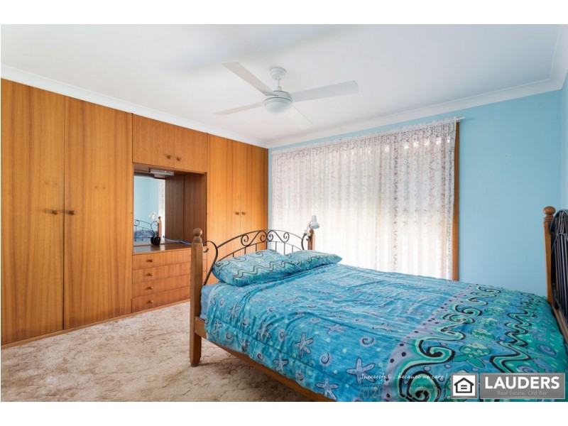 4 Joel Drive, Old Bar NSW 2430