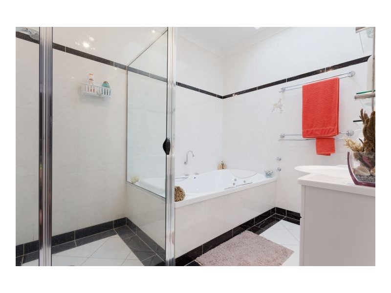 1/10 Coronation Street, Old Bar NSW 2430